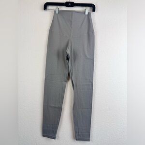 Shefit Boss Leggings in Gray Size Medium
